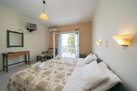 Milos Studios in Λουρδάτα — foto 14
