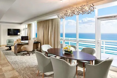 Fontainebleau Miami Beach in Miami Beach — foto 3