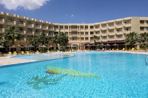 Houda Yasmine Hammamet in Hammamet