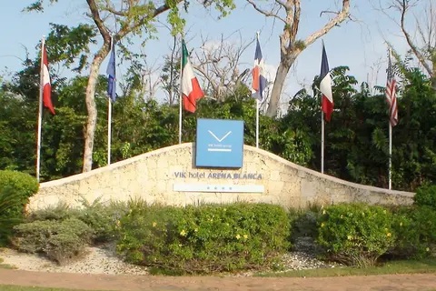 Vik Hotel Cayena Beach in Salvaleón de Higüey — foto 3