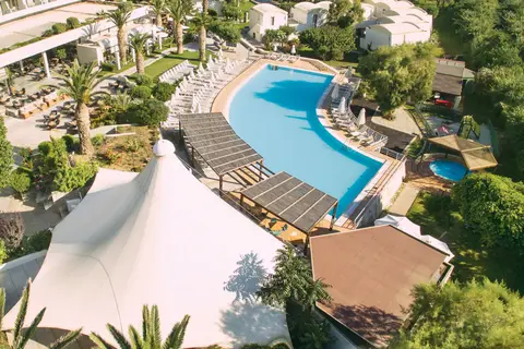 Agapi Beach Resort in Ηράκλειο — foto 20
