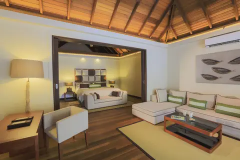 Kurumba Maldives in Vihamanaafushi — foto 24