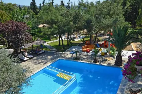 Rodon House Aparthotel in Λιμενάρια — foto 18