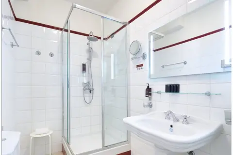 Hotel Bologna in Praag — foto 26