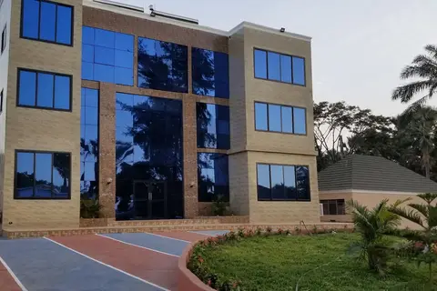 Metzy Residence Hotel in Serrekunda — foto 16
