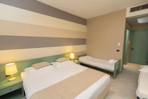 Hotel Berta in Desenzano del Garda — foto 25