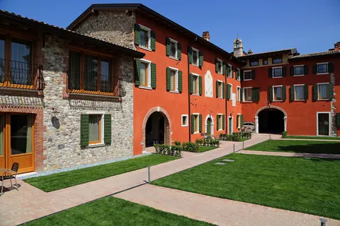 Vakantiepark Borgo Mondragon foto 4