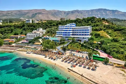 Regina Blu Hotel in Orikum — foto 11