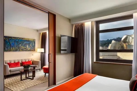 The Artist Grand Hotel of Art in Bilbao — foto 3