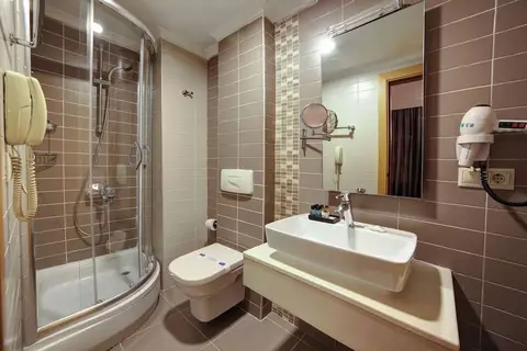 Almina Hotel in Fatih — foto 22