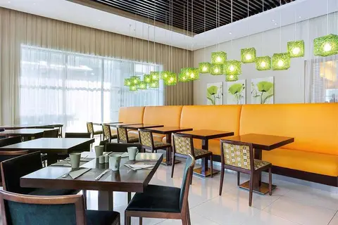 Ibis Dubai Deira City Centre in Dubai — foto 15