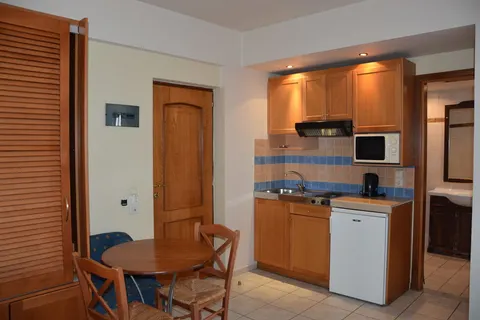 Eleni Beach Aparthotel in Malia Municipal Unit — foto 4