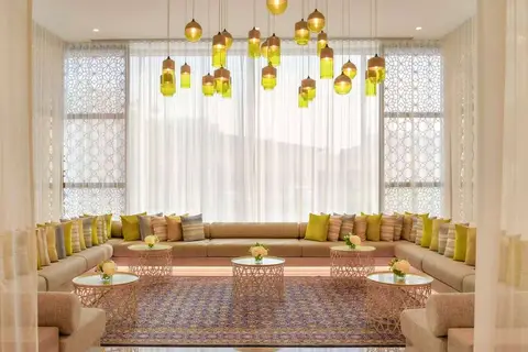 Grand Mercure Dubai City in Dubai — foto 12