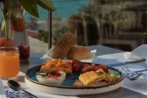 Hotel Sonia Resort in Γερακινή — foto 3