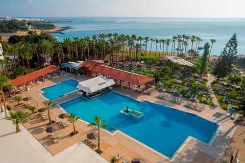 Cavo Maris Beach Hotel in Παραλίμνι — foto 27