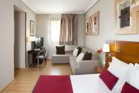 H10 Montcada in Barcelona — foto 23