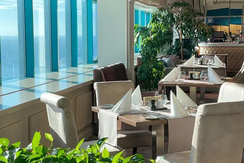 International Hotel Casino & Tower Suites in СПА център Ривиера Бийч — foto 24