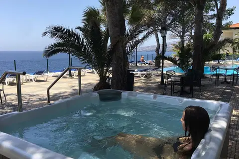 Albatroz Beach & Yacht Club in Santa Cruz — foto 3