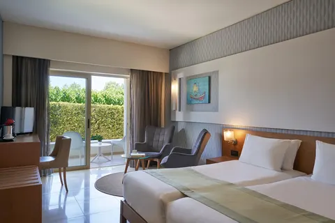 Atlantica Amalthia Beach Resort in Agía Marína — foto 4