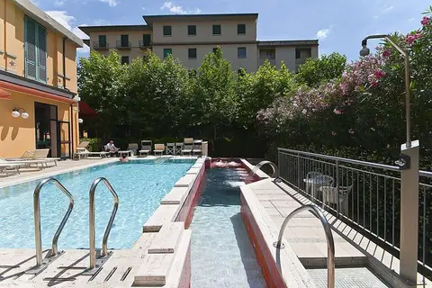 Hotel Maestoso in Montecatini Terme — foto 2