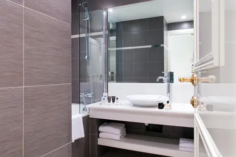 Hotel Aston La Scala in Nice — foto 19