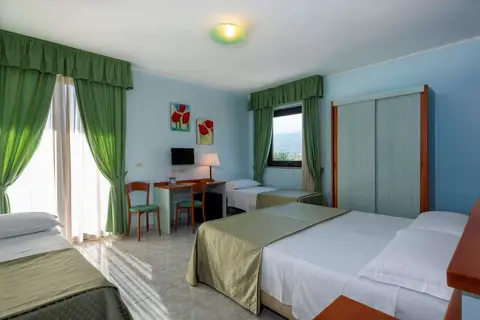 Atlantis Palace Hotel in Mascali — foto 4