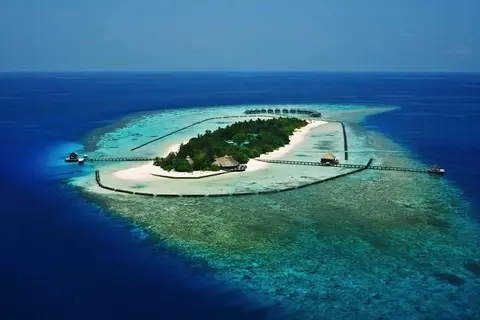 Komandoo Island Resort & Spa in Komandoo Island Resort — foto 11