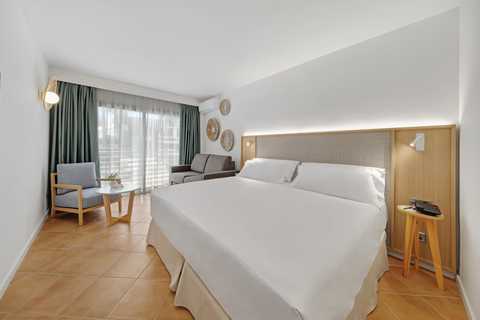 Hotel Occidental Cala Viñas foto 3