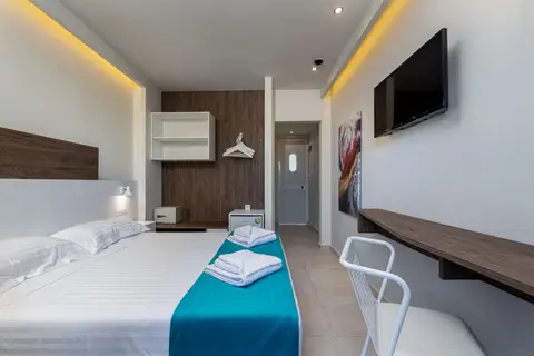 Sunny Days Hotel & Appartementen in Ζηπάρι — foto 30
