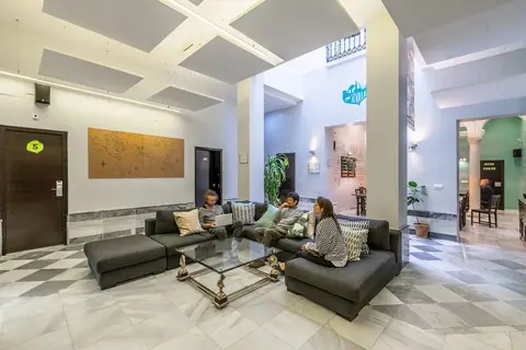 Joy Plaza de Armas in Sevilla — foto 28