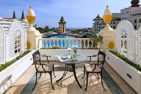 Mardan Palace in Aksu — foto 14