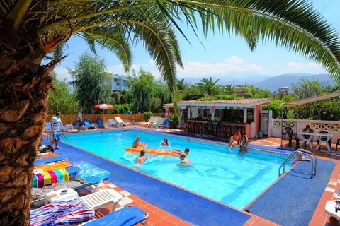 Primavera Beach Hotel in Μάλια — foto 2