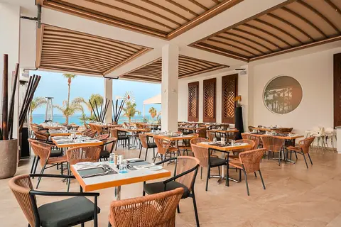 Cavo Maris Beach Hotel in Παραλίμνι — foto 4