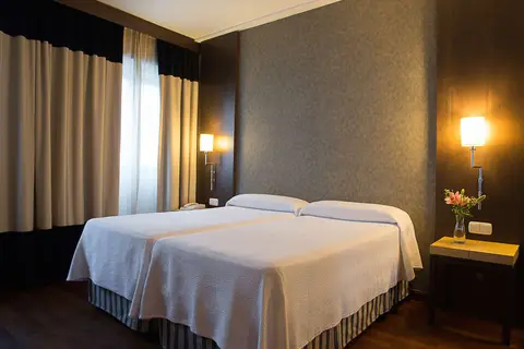 Hotel Inglaterra Granada in Granada — foto 10