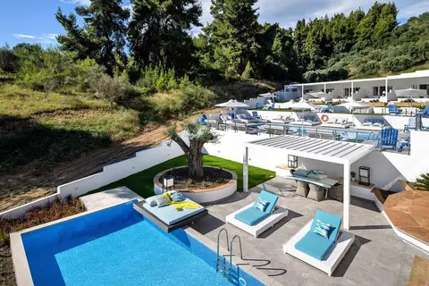 Villa D'Oro Luxury Villas & Suites in Παλιούρι — foto 21