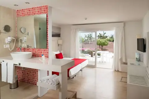 Sentido Aequora Lanzarote Suites in Puerto del Carmen, foto 12