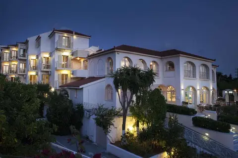 Princess Art Hotel in Μηνιά — foto 19