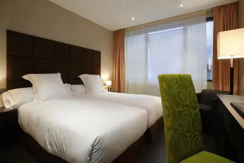 AZZ Asturias Langrehotel in Langreo — foto 7