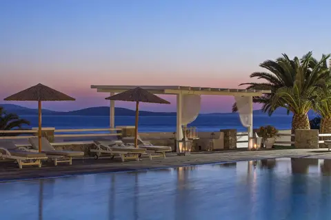 Manoulas Mykonos Beach Resort in Άγιος Ιωάννης Διακόφτης — foto 18
