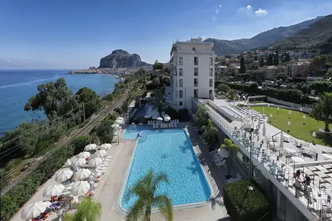 Santa Lucia E Le Sabbie D'Oro in Cefalù