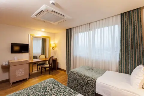Melas Lara Hotel in Aksu, foto 22