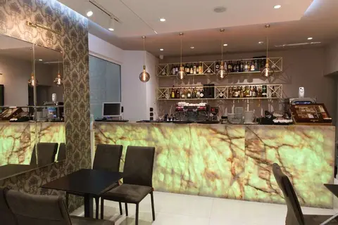 Emerald Boutique Hotel in Tirana — foto 4