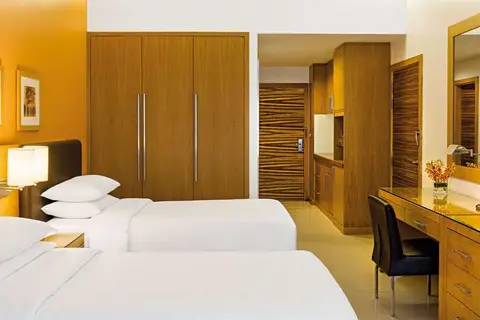 Four Points by Sheraton Bur Dubai in Dubai — foto 17