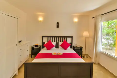 White Paradise Boutique Resort in Pongwe — foto 30