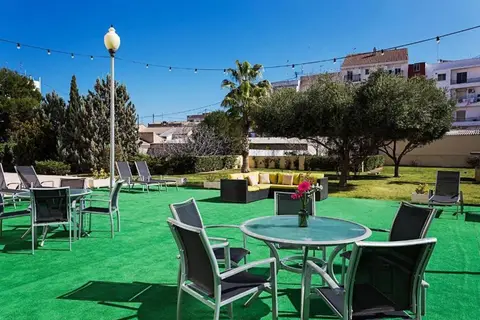 B&B Hotel Valencia Ciudad de la Ciencias in Valencia — foto 4