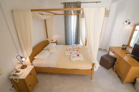 Antinea Suites & Spa Hotel in Δημοτική Ενότητα Θήρας — foto 26