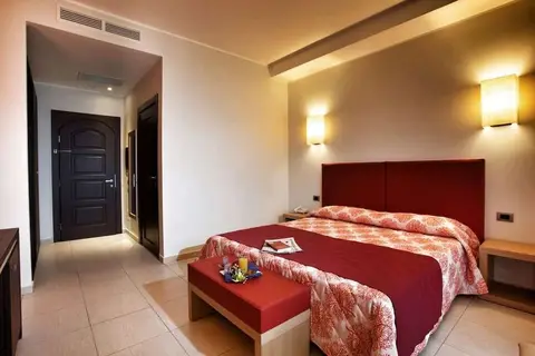Lu' Hotel Carbonia in Carbonia — foto 12