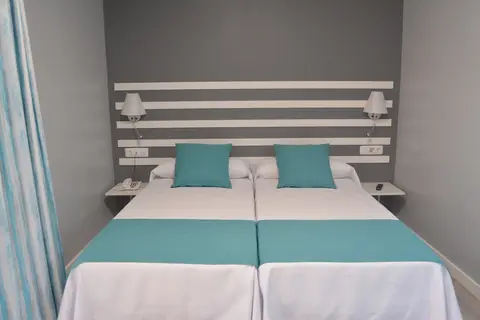 RF Apartamentos Bambi in Puerto De La Cruz — foto 18