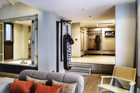Thai Fight Hotel in บ้านหัวถนน — foto 18