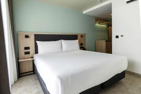 Levante St Julian's Affiliated by Meliá in San Ġiljan — foto 15